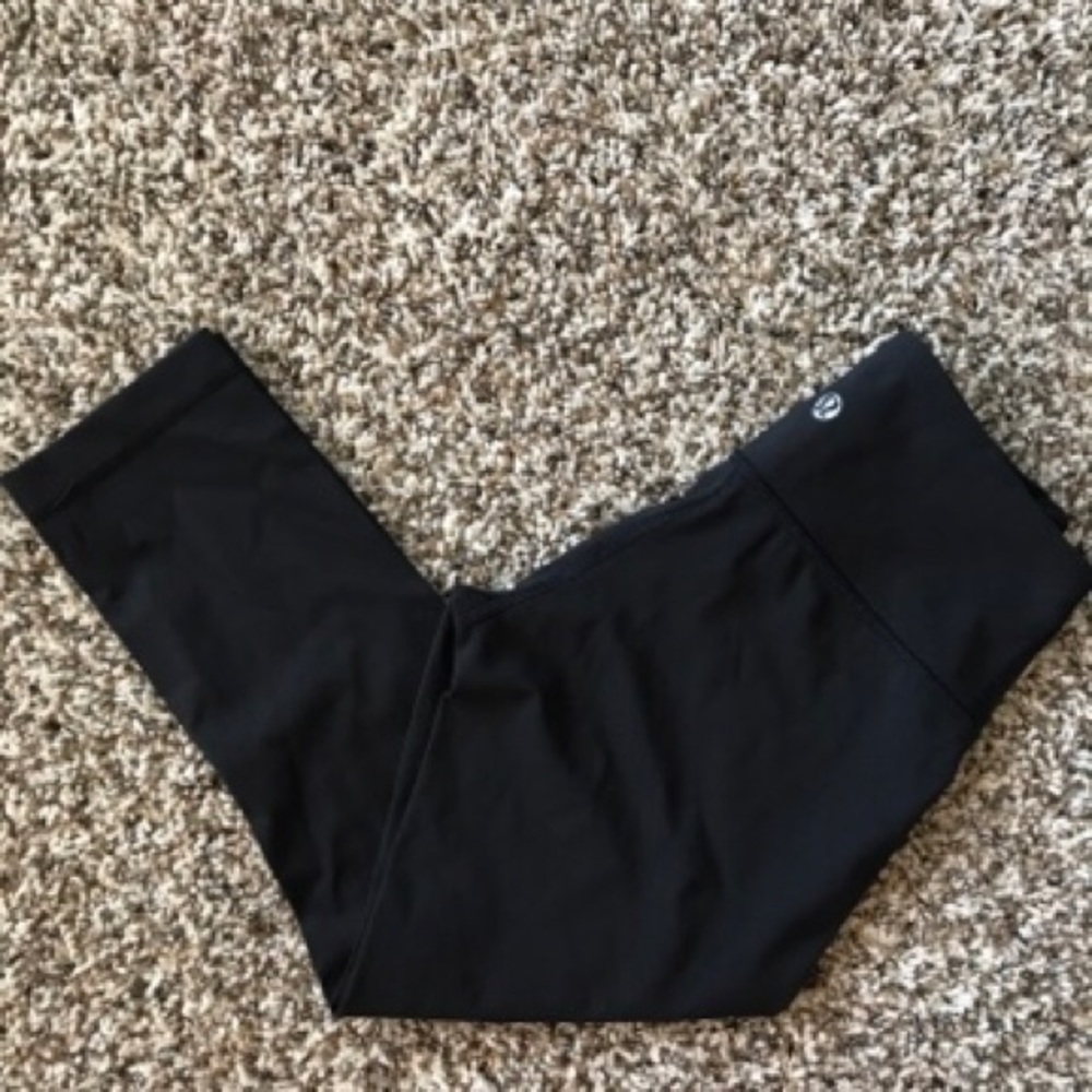 Lululemon Wunder Under Crop